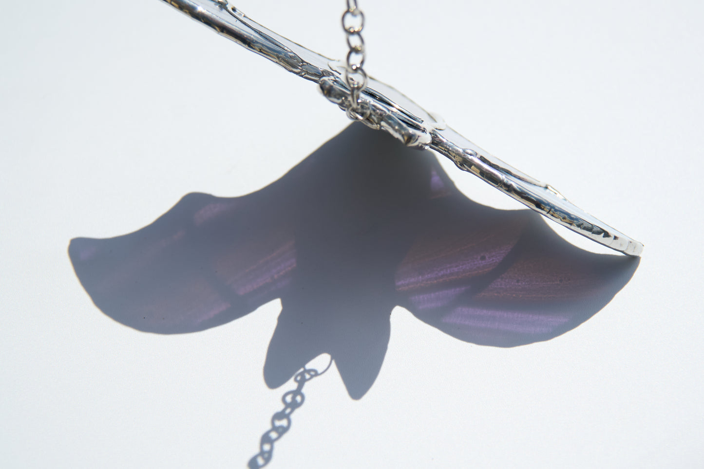 Vitrail Chauve-Souris Violet Pailleté